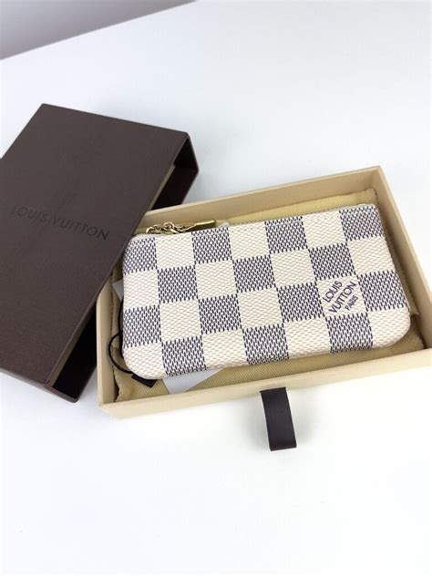 louis vuitton accept apple pay|Louis Vuitton debit card.